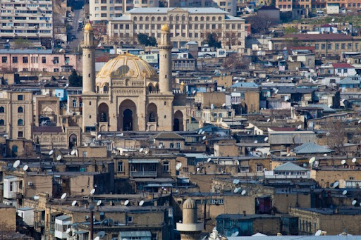 “Sovetski”də tarixi binalar sökülür? - RƏSMİ CAVAB